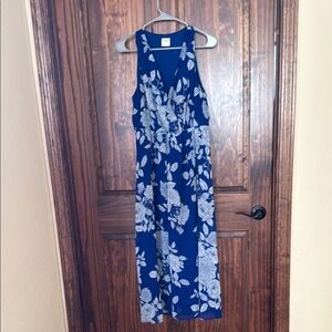 Chic Blue Maxi Dress with Floral Design